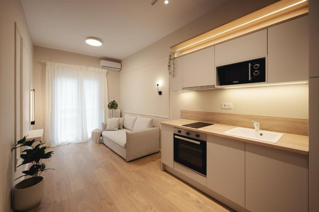 Harmonia Minimal Apartments Tesalonika Bagian luar foto