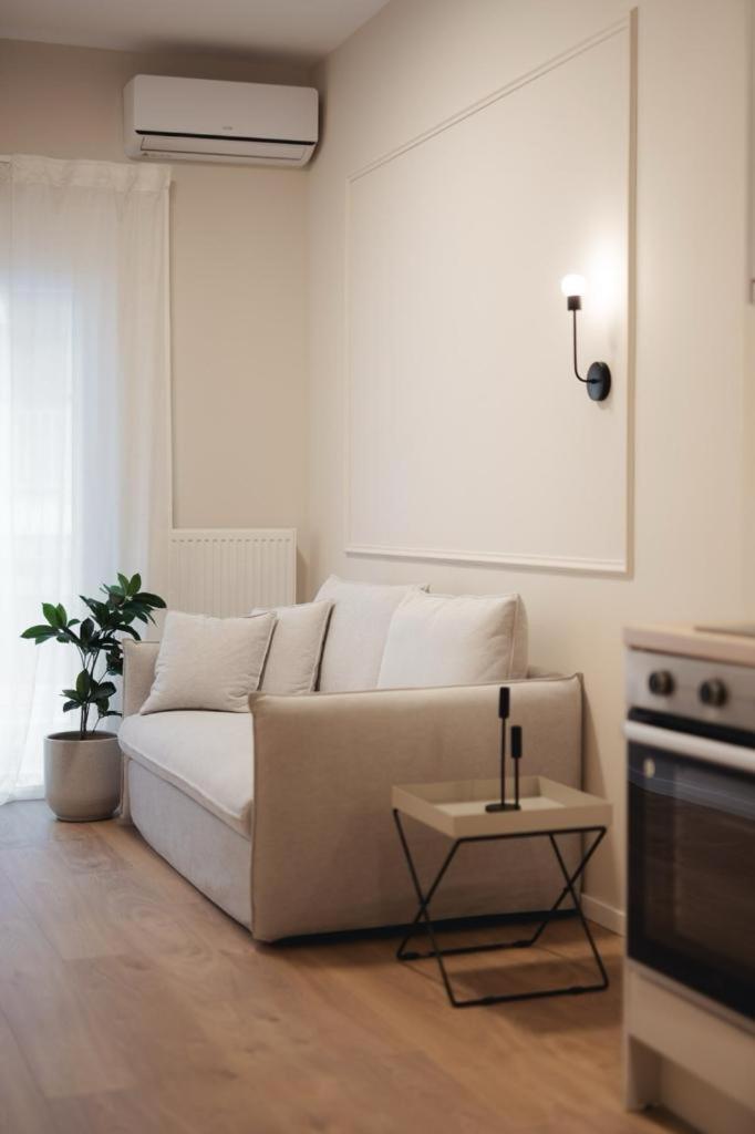 Harmonia Minimal Apartments Tesalonika Bagian luar foto