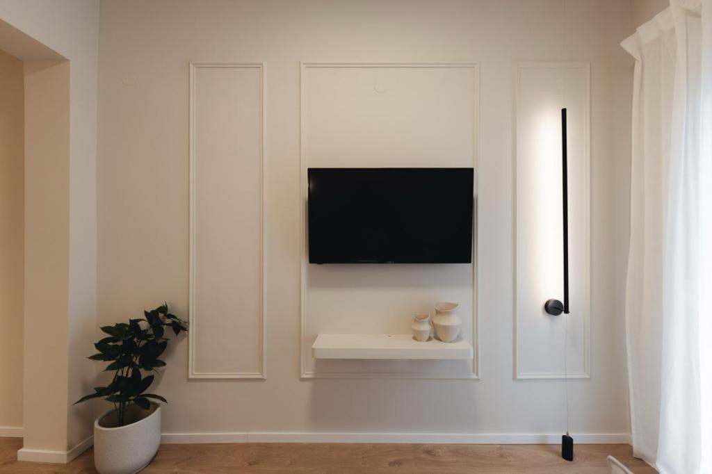 Harmonia Minimal Apartments Tesalonika Bagian luar foto